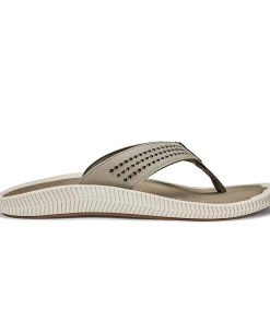 OluKai Men's Ulele Beach Sandals