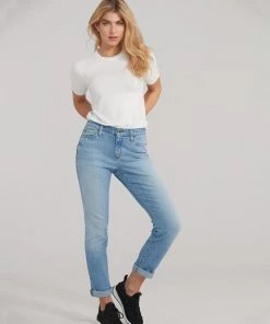 Yoga Jeans Malia Relaxed Classic Rise Jean - Ambiance * Last Chance