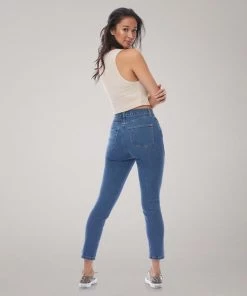 Yoga Jeans Rachel Classic Rise Skinny Jean - Venus 9 Yoga Jeans Rachel Classic Rise Skinny Jean - Venus