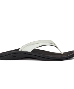 OluKai Women's 'Ohana Beach Sandals