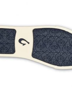 OluKai Men's Lae'ahi Sneaker