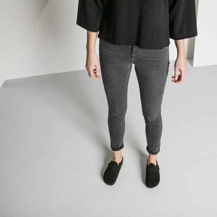 Birkenstock Boston Shearling Black Clog - Regular 9 Birkenstock Boston Shearling Black Clog - Regular