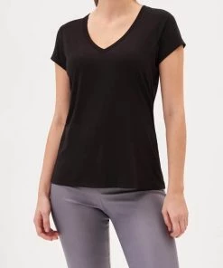 Tyler Madison Marylin Short Sleeve V-Neck T-Shirt