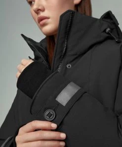 Canada Goose Women's Sherbrooke Parka