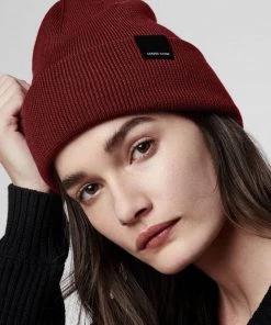 Canada Goose Women's Classic Merino Toque