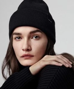 Canada Goose Women's Classic Merino Toque