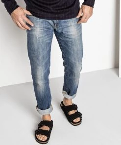 Birkenstock Arizona Black Shearling Sandal - Regular 20 Birkenstock Arizona Black Shearling Sandal - Regular