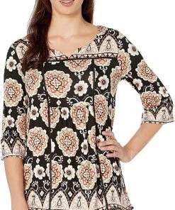 Tribal 3/4 Sleeve Notch Collar Top