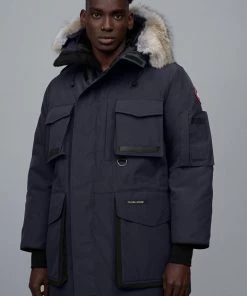 Canada Goose Men's Snow Mantra Parka