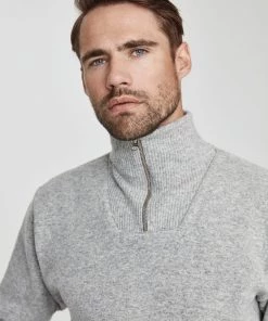 Holebrook Men's Bjorn T-neck Windproof Men's Jackets & Outerwear