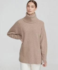 Holebrook Women's Estrid Rollneck