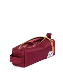 Herschel Settlement Case Herschel Supply Co. 14 Herschel Settlement Case Herschel Supply Co.