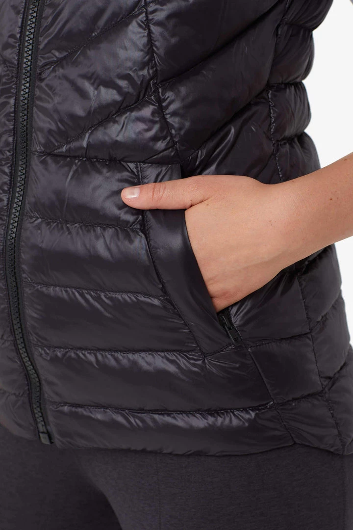 Lole Women's Rose Packable Synthetic Down Vest * Last Chance 8 Lole Women's Rose Packable Synthetic Down Vest * Last Chance