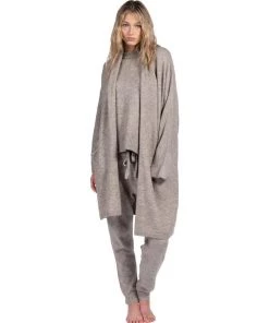 Latte Love Women's Oversize Crew 12 Latte Love Women's Oversize Crew