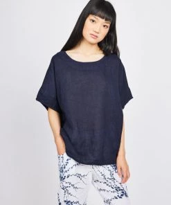 Pistache Short Sleeve Linen Top