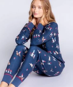 PJ Salvage Chillin' With My Gnomies Long Sleeve Top