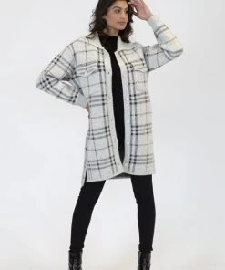 Lyla + Luxe Stanley Plaid Jacket With Double Pocket Women's Outerwear