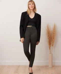 Yoga Jeans High-Rise Skinny Jean - Ponte Charcoal Wool * Last Chance