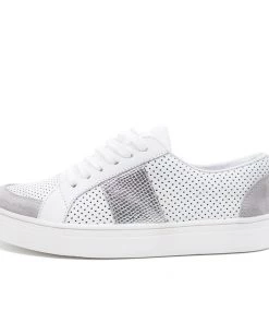 Kaanas Cordoba Perforated Sneakers