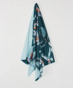 Fig Beach Travel Towel