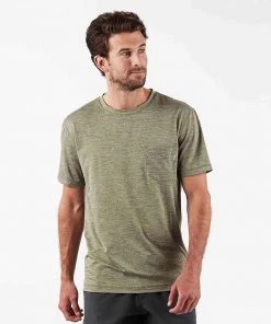 Men Vuori Tradewind Performance Tee 20 Men Vuori Tradewind Performance Tee
