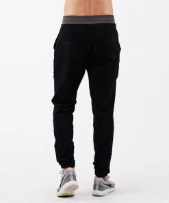 Vuori Men's Balboa Pant 18 Vuori Men's Balboa Pant