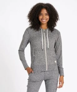 Vuori Women's Halo Performance Hoodie 21 Vuori Women's Halo Performance Hoodie