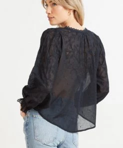 Women Velvet Cotton Embroidery Top