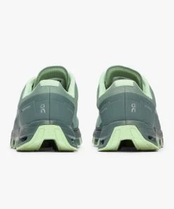 ON Women's Cloudventure Shoe
