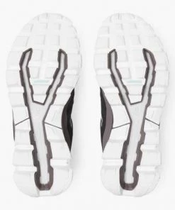 ON Women's Cloudventure Shoe