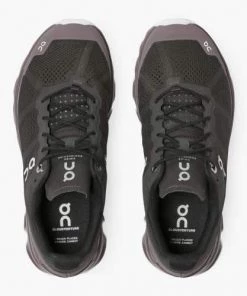 ON Women's Cloudventure Shoe