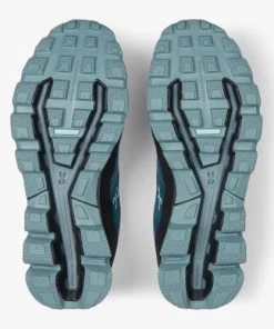 ON Men's Cloudventure Waterproof Shoe