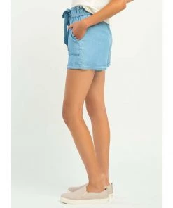 Dex Belted Tencel Short