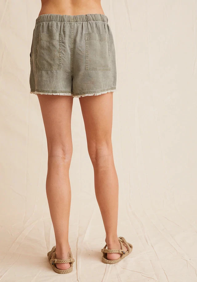 Women Bella Dahl Frayed Hem Pocket Short 7 Women Bella Dahl Frayed Hem Pocket Short
