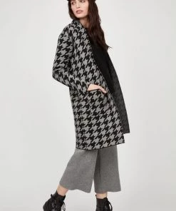 Pistache Houndstooth Knit Coat