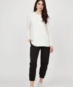 Pistache Second Skin Long V-Neck Top