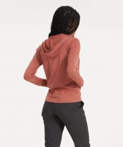 Vuori Women's Halo Performance Hoodie 30 Vuori Women's Halo Performance Hoodie