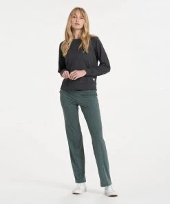 Vuori Long-Sleeve Halo Crew