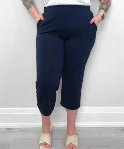 MIIK Petra Pull-On Capri * Last Chance